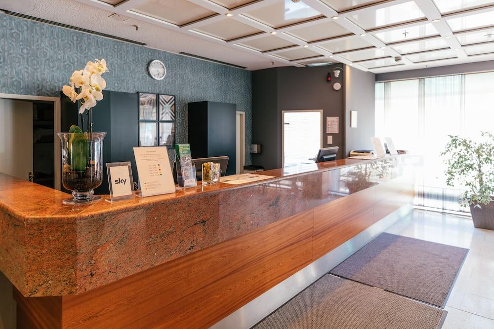 Hotel Excelsior - Central Station Франкфурт-на-Майне Экстерьер фото