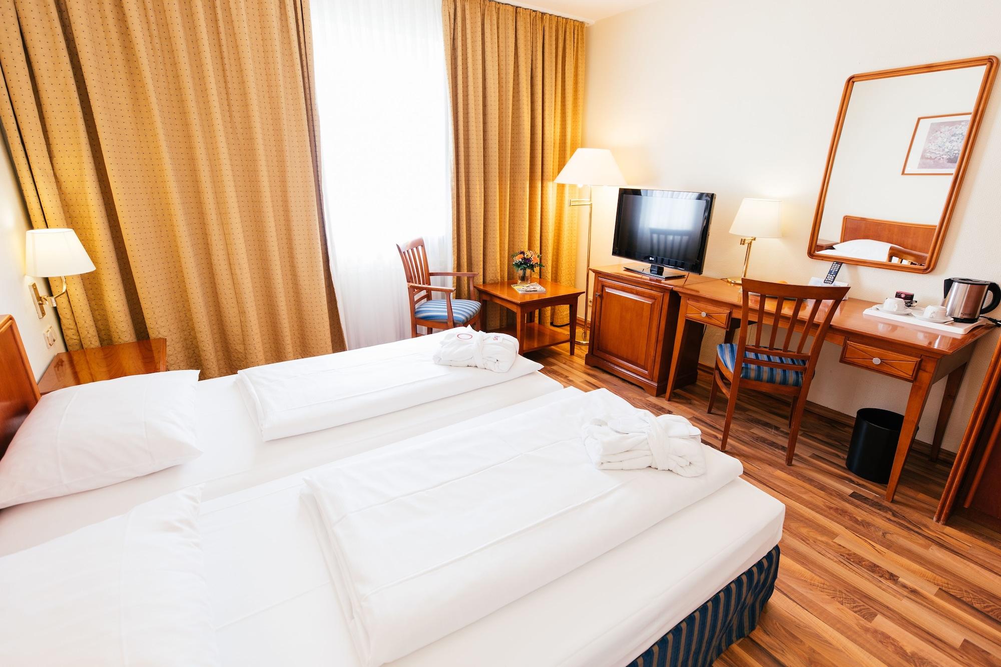 Hotel Excelsior - Central Station Франкфурт-на-Майне Экстерьер фото