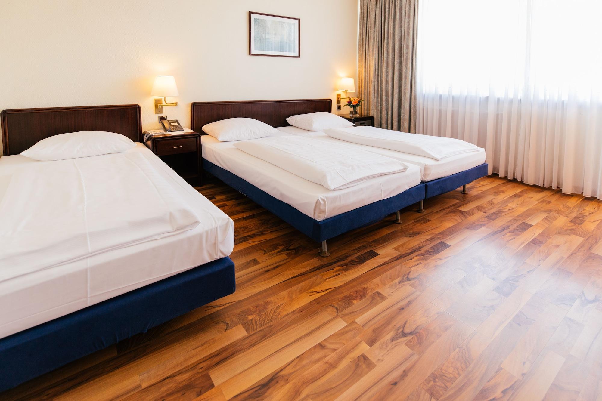 Hotel Excelsior - Central Station Франкфурт-на-Майне Экстерьер фото