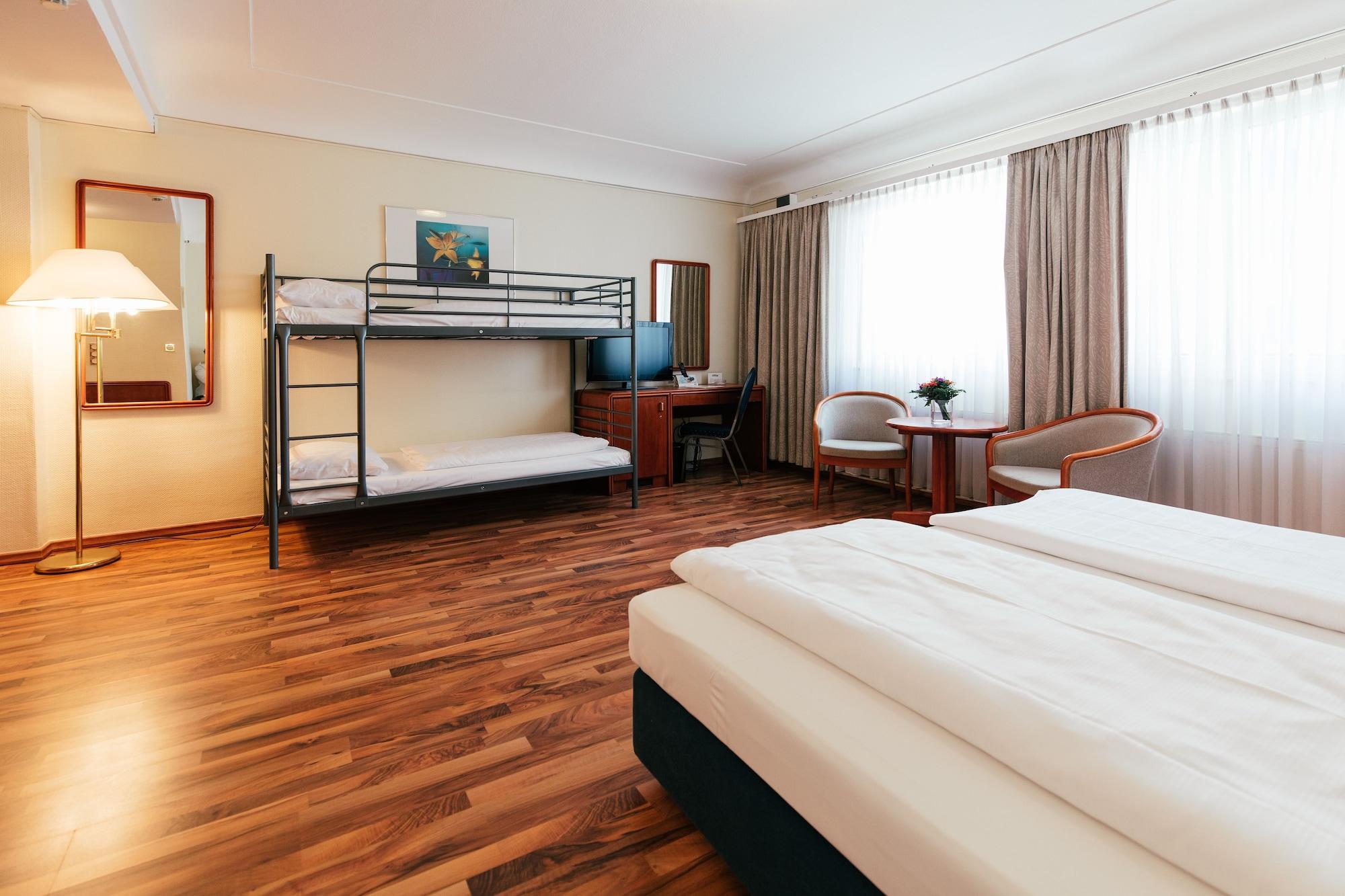 Hotel Excelsior - Central Station Франкфурт-на-Майне Экстерьер фото